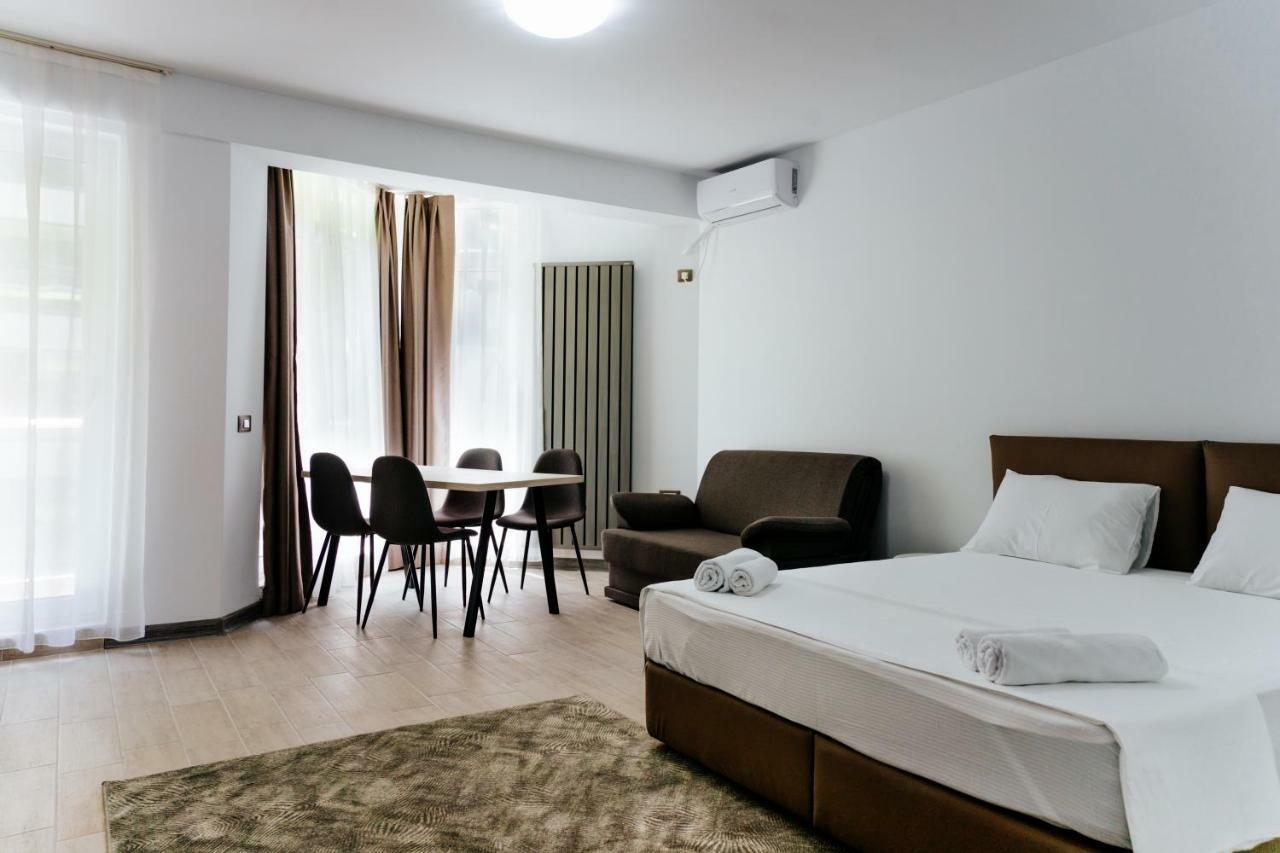 Alezzi Beach Resort Navodari Exterior photo